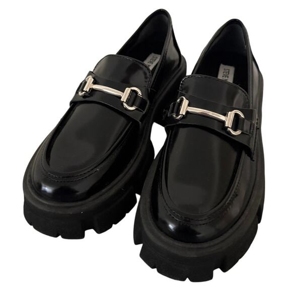 Steve Madden Black Trifecta 2" Platform Retro Loafer Shoes w/Silver Buckle-6 - Picture 1 of 7